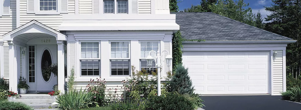 Classic XL, 12' x 8', Ice White, windows with Richmond Inserts